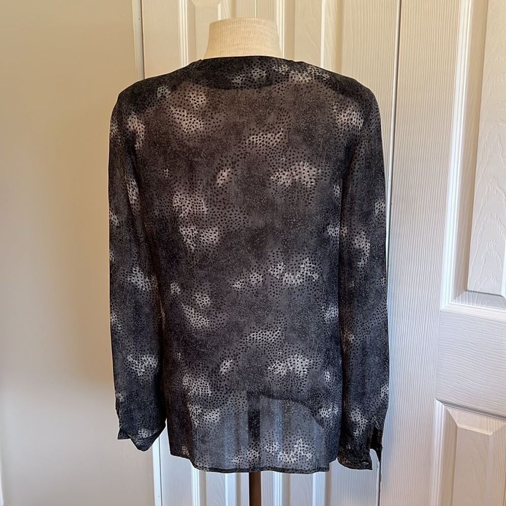 Doncaster Button Down Black And Gray Leopard Prin… - image 8